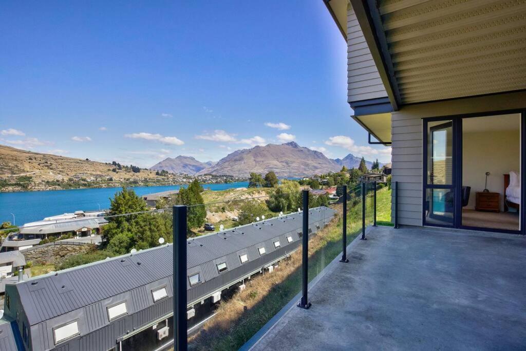 4 Bedroom Stunning Modern Family Home Queenstown Eksteriør bilde