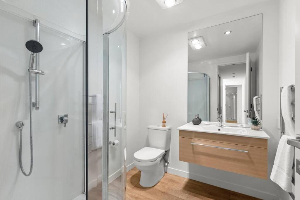 4 Bedroom Stunning Modern Family Home Queenstown Eksteriør bilde
