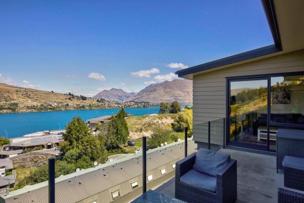 4 Bedroom Stunning Modern Family Home Queenstown Eksteriør bilde